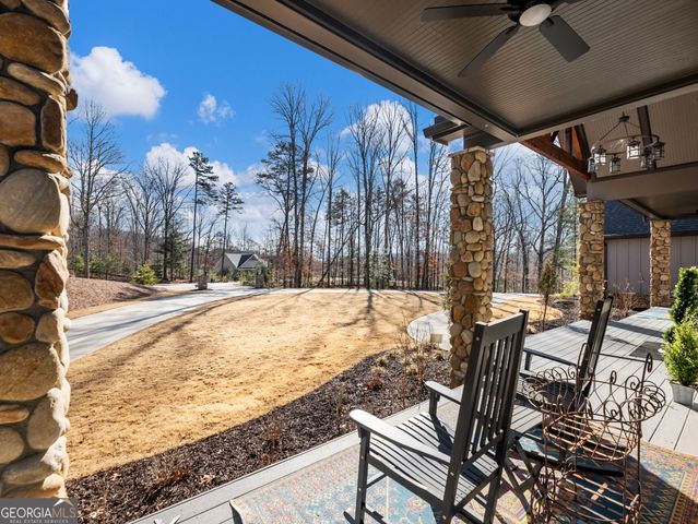 175 Lands End Trail, Cleveland, GA 30528