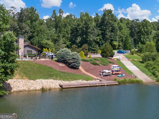 175 Lands End Trail, Cleveland, GA 30528