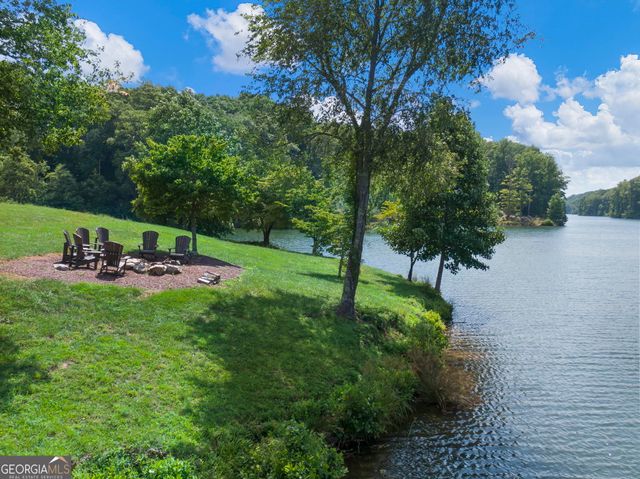 175 Lands End Trail, Cleveland, GA 30528