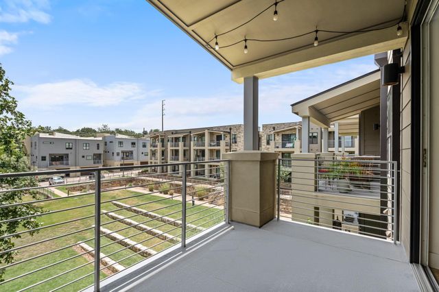2721 Dulce LN 132, Austin, TX 78704
