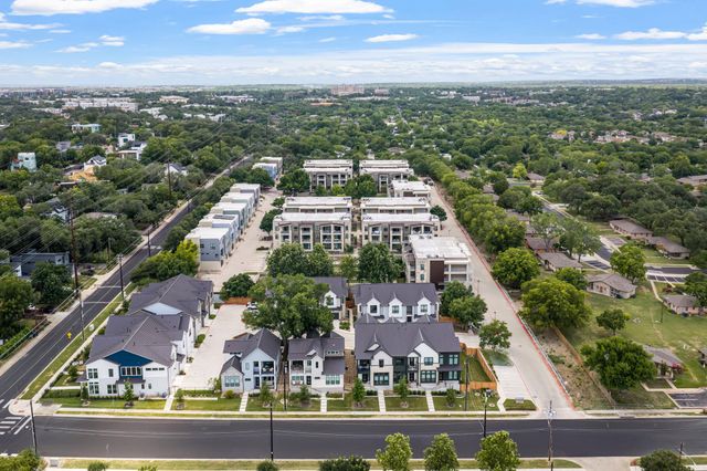 2721 Dulce LN 132, Austin, TX 78704