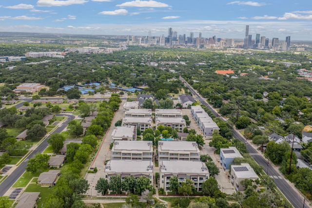 2721 Dulce LN 132, Austin, TX 78704