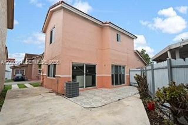 12693 NW 8th Terrace, Miami, FL 33182