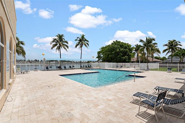 12693 NW 8th Terrace, Miami, FL 33182