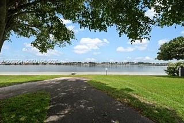 12693 NW 8th Terrace, Miami, FL 33182