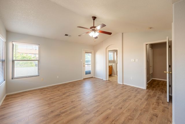 7816 Puerco Ridge Road NW, Albuquerque, NM 87114