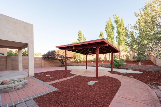 7816 Puerco Ridge Road NW, Albuquerque, NM 87114