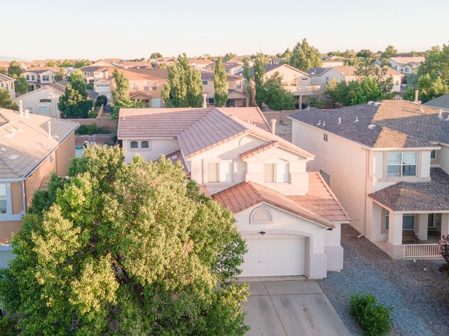7816 Puerco Ridge Road NW, Albuquerque, NM 87114
