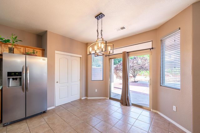 7816 Puerco Ridge Road NW, Albuquerque, NM 87114