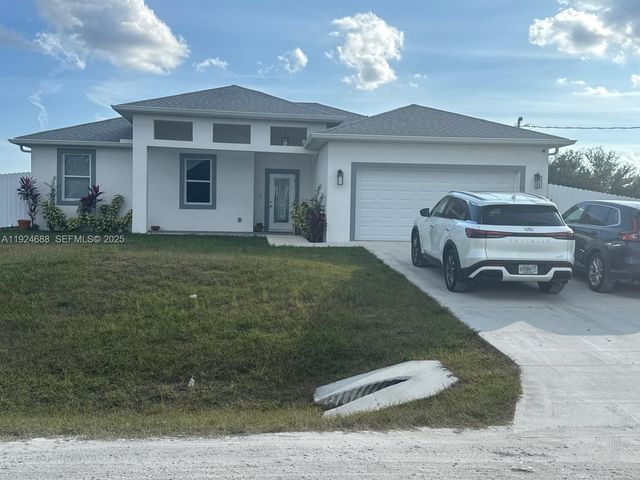 7799 16th Place, Labelle, FL 33935