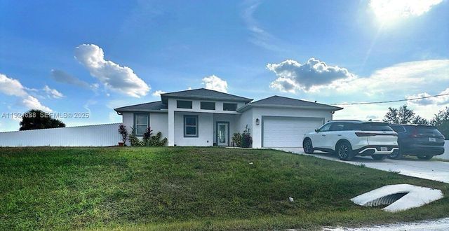 7799 16th Place, Labelle, FL 33935