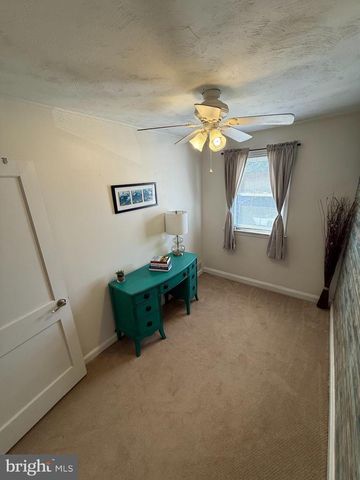 2235 HAWTHORNE RD, Baltimore, MD 21220