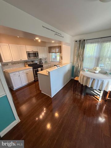 2235 HAWTHORNE RD, Baltimore, MD 21220