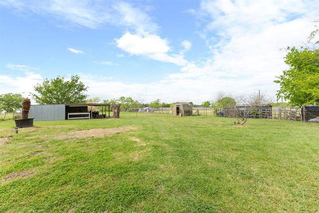 4526 County Road 107, Kaufman, TX 75142