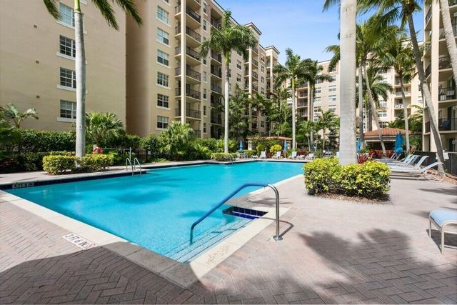 1801 N Flagler Drive 835, West Palm Beach, FL 33407