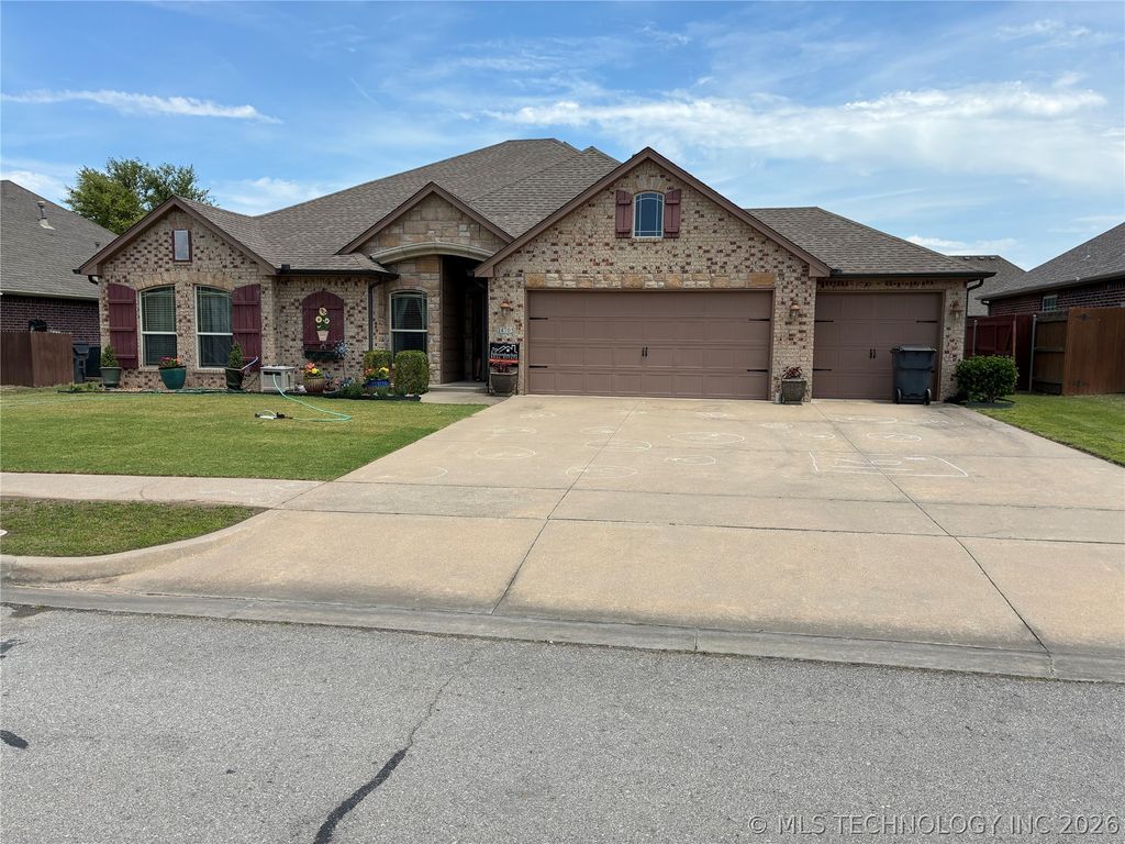 14705 Courtney Lane, Glenpool, OK 74033