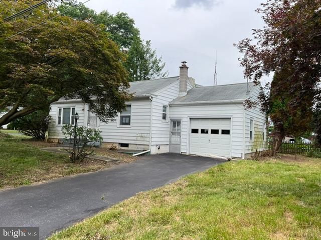 1811 WOODLAND AVE, Lancaster, PA 17602
