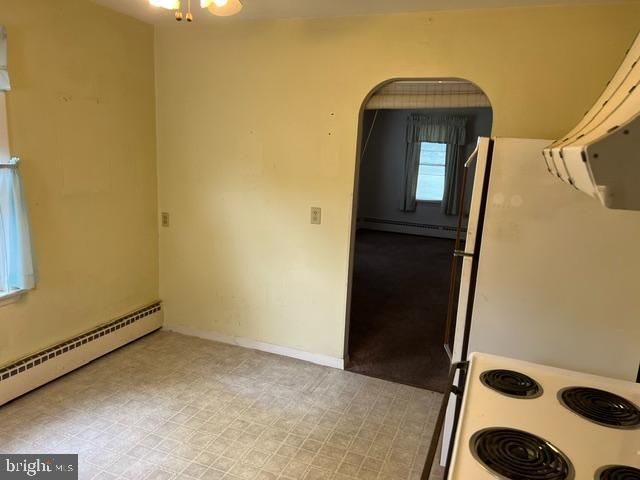 1811 WOODLAND AVE, Lancaster, PA 17602