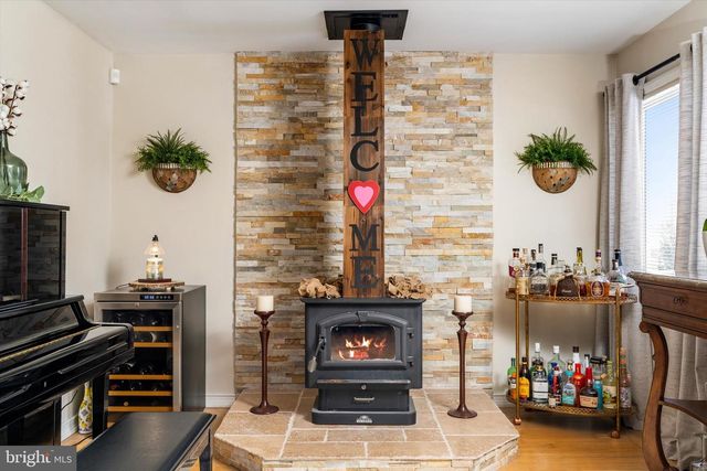 387 CHESTERFIELD-JACOBSTOWN RD, Wrightstown, NJ 08562