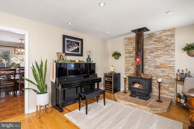 387 CHESTERFIELD-JACOBSTOWN RD, Wrightstown, NJ 08562