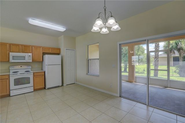 8686 103rd Avenue, Vero Beach, FL 32967