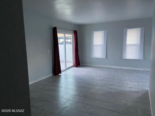 600 E River Rd Apt C, Tucson, AZ 85704