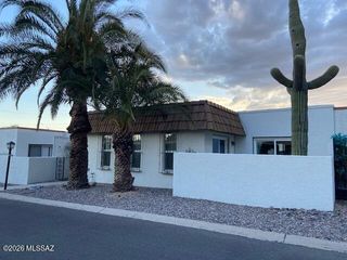600 E River Rd Apt C, Tucson, AZ 85704