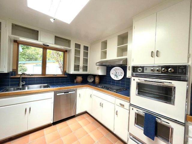 215 Lamanda Drive, Aptos, CA 95003