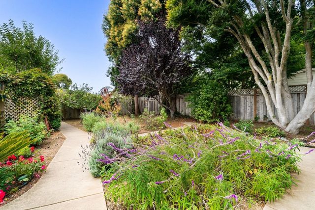 215 Lamanda Drive, Aptos, CA 95003