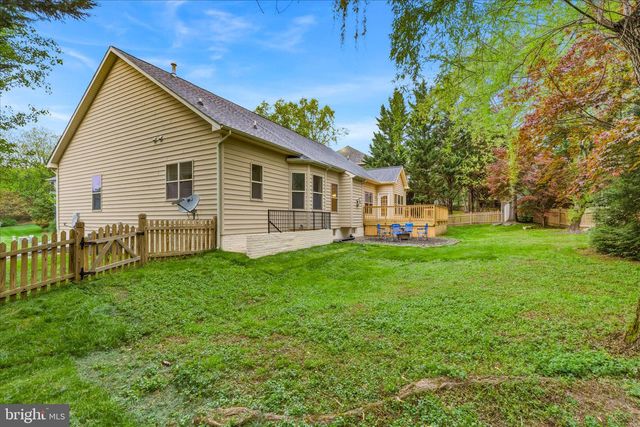 6741 WOODRIDGE RD, New Market, MD 21774