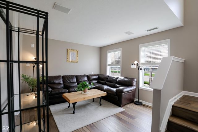 345 Autumn Drive, Carmel, IN 46032