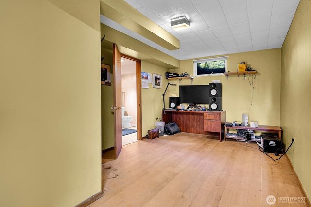 5309 47th Avenue SW, Seattle, WA 98136