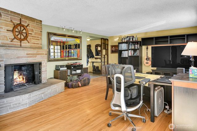 5309 47th Avenue SW, Seattle, WA 98136