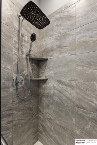 9605 S 184 Terrace, Omaha, NE 68136