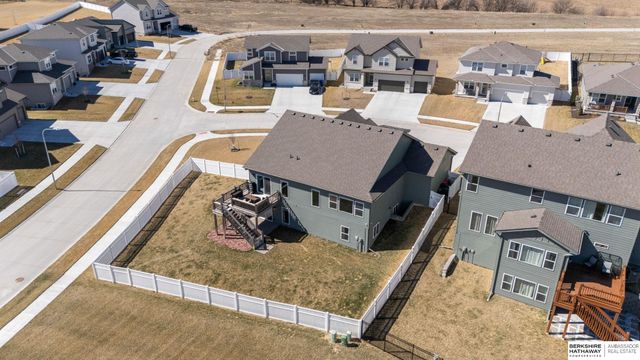 9605 S 184 Terrace, Omaha, NE 68136