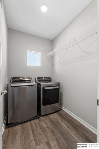 9605 S 184 Terrace, Omaha, NE 68136