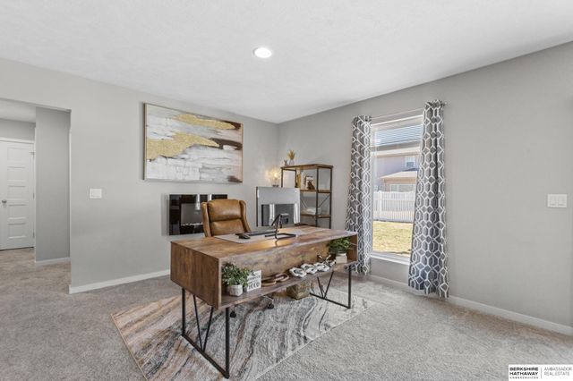 9605 S 184 Terrace, Omaha, NE 68136