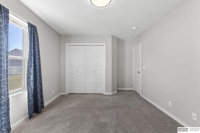 9605 S 184 Terrace, Omaha, NE 68136