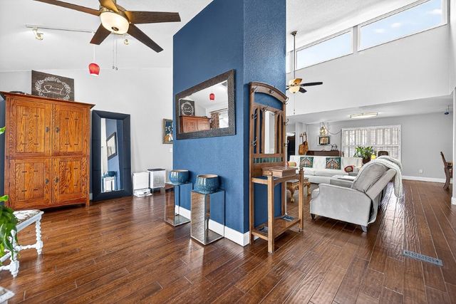 1001 S 19th Street, Rogers, AR 72758