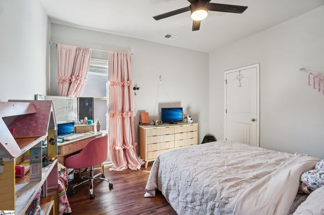 604 Jones Peak Drive, Simpsonville, SC 29681