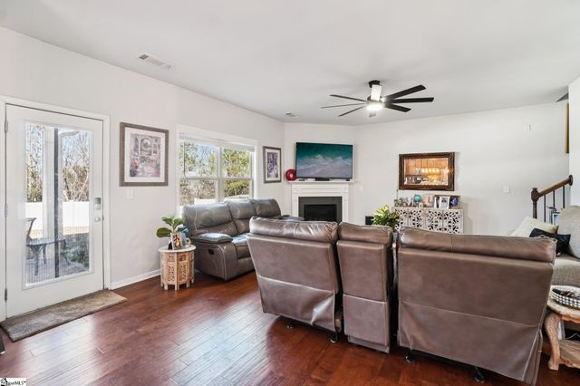 604 Jones Peak Drive, Simpsonville, SC 29681
