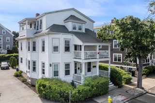 16 Glover St 3, Salem, MA 01970