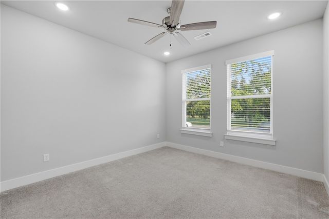804 E Parks Street, Prairie Grove, AR 72753