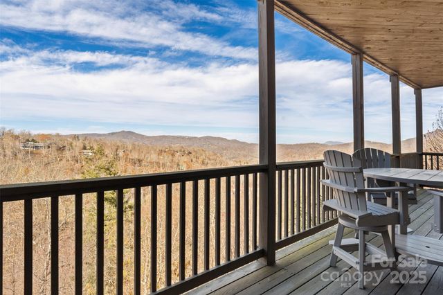 375 Pleasant View None 2D, Sugar Mountain, NC 28604