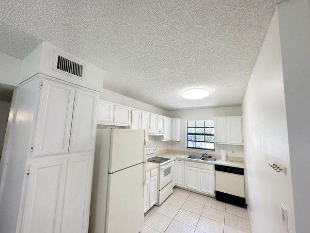 3000 Norwood Place N102, Boca Raton, FL 33431