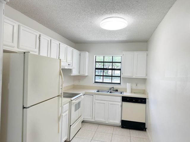 3000 Norwood Place N102, Boca Raton, FL 33431