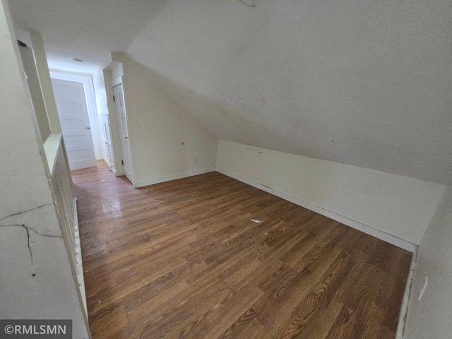 4648 Columbus Avenue, Minneapolis, MN 55407