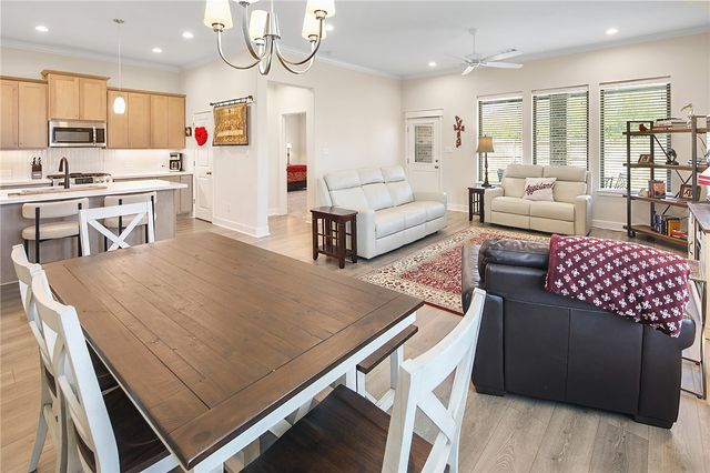 3226 Arundala Way, Bryan, TX 77808