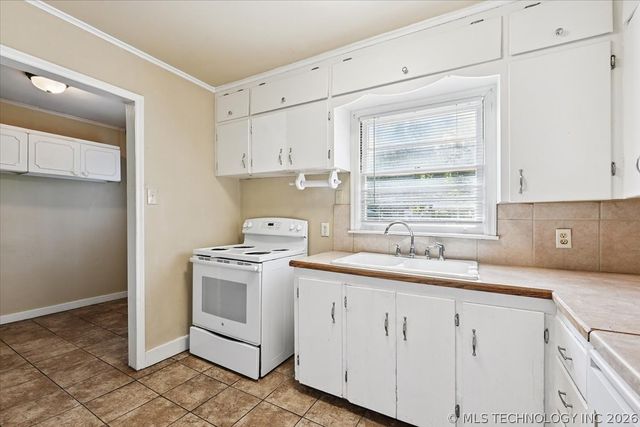 4629 S Trenton Avenue, Tulsa, OK 74105