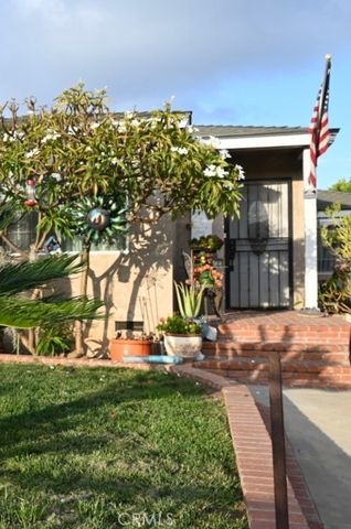 414 Gulf Avenue, Wilmington, CA 90744